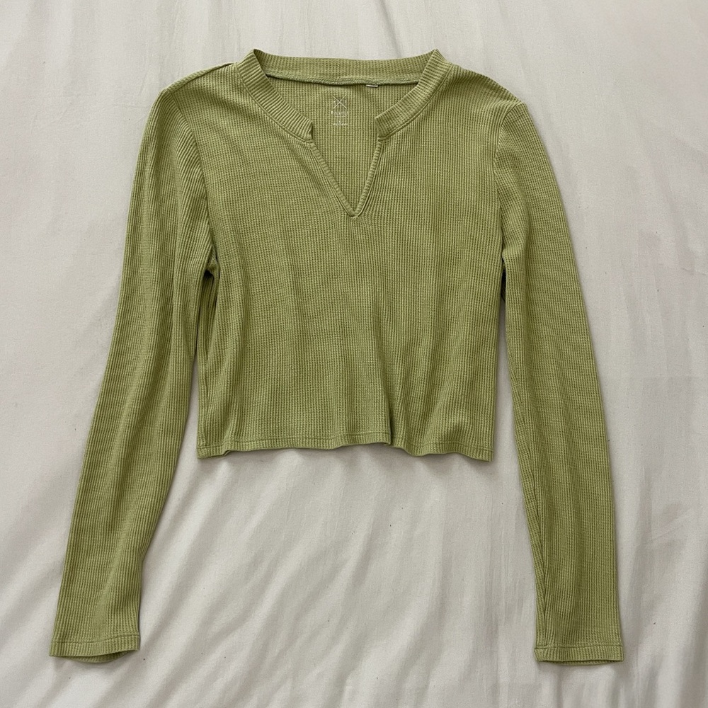 Pacsun Green Cropped Long Sleeve Shirt